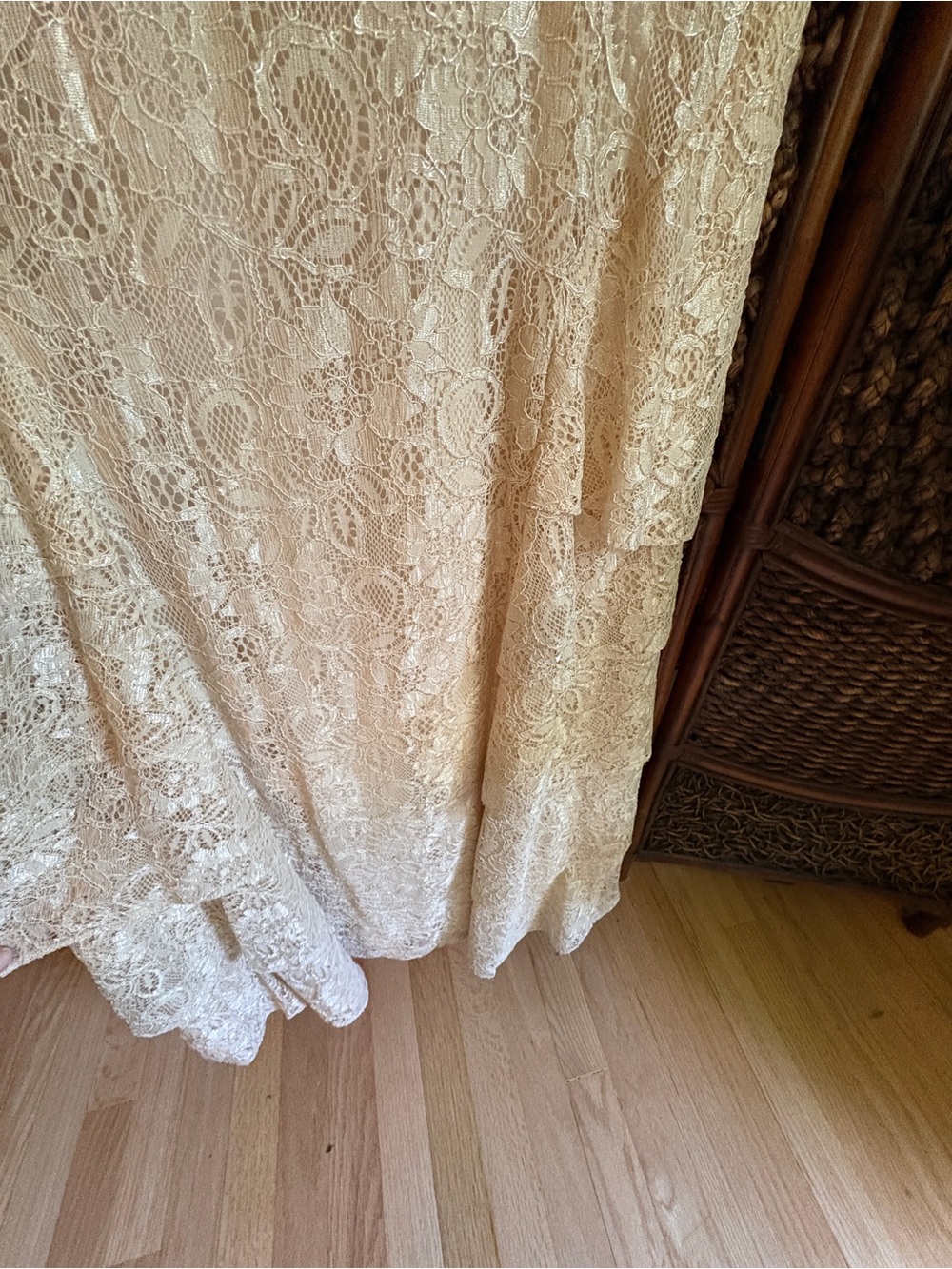Lauren Ralph Lauren Champagne Lace Tiered Maxi Dress Size 4 Romantic Cottagecore - Picture 2 of 5